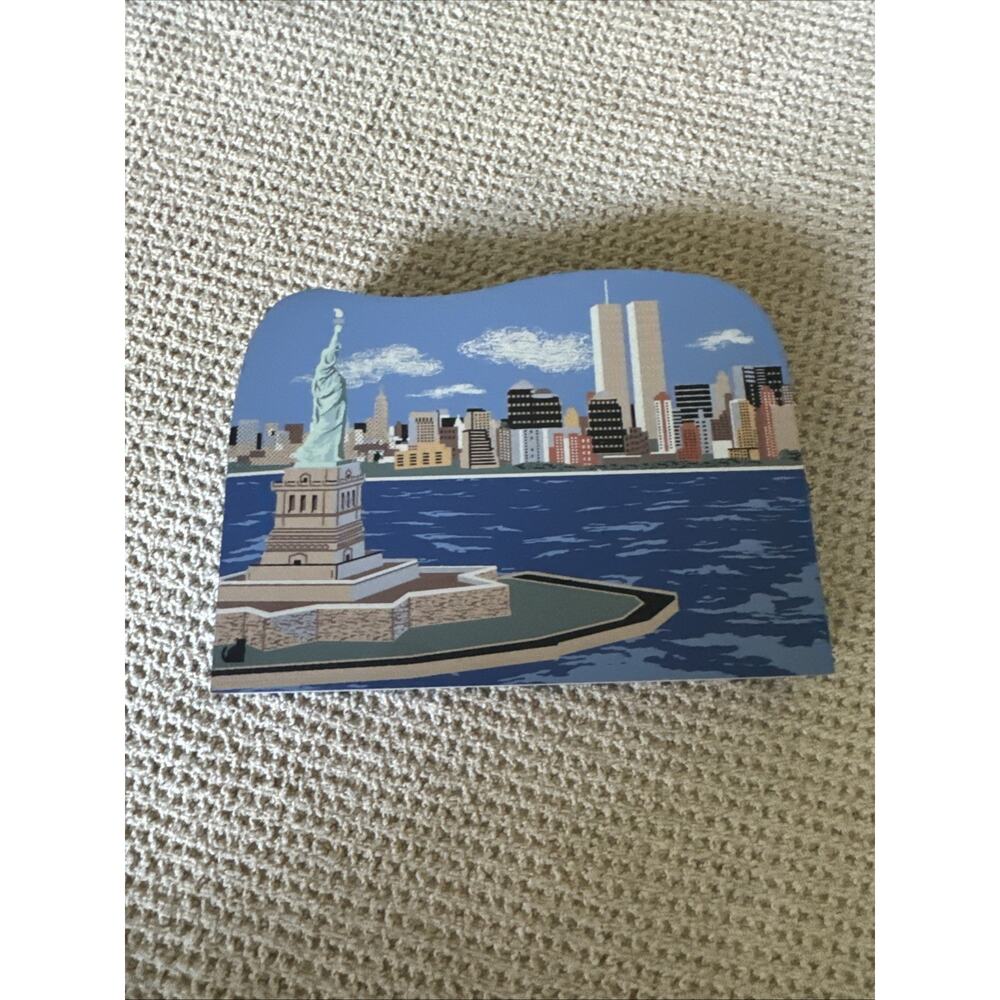 The Cats Meow Village New York City Skyline 2001 Signed